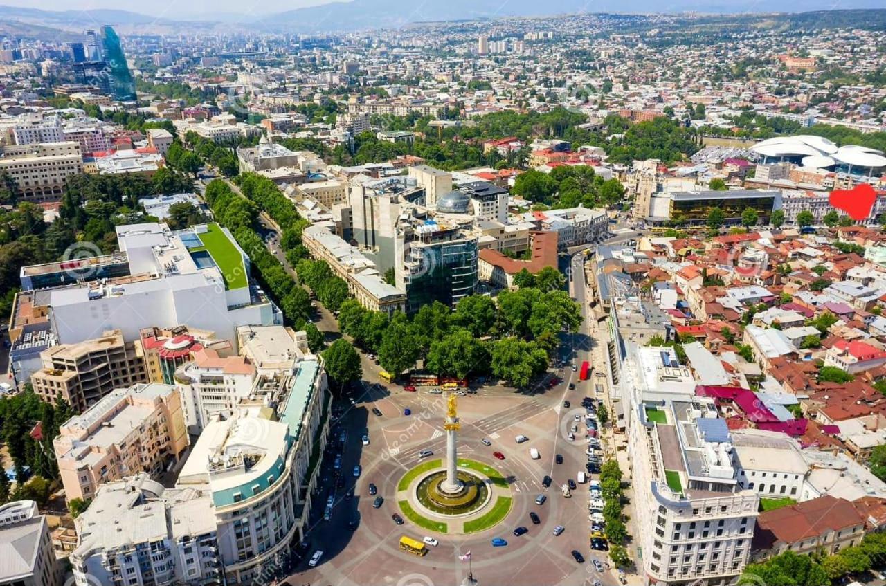 טביליסי Riverside Baratashvili Apartment מראה חיצוני תמונה