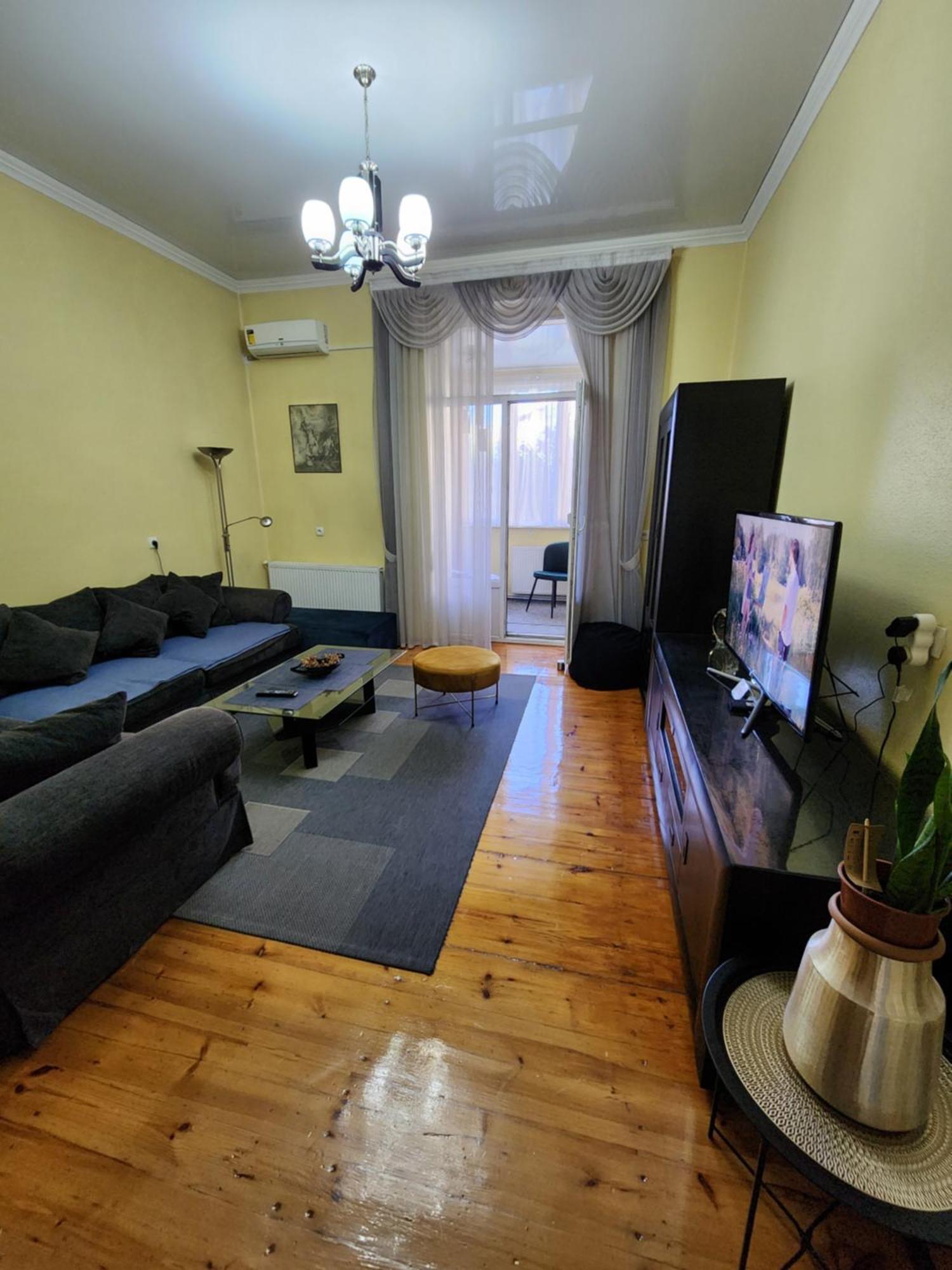 טביליסי Riverside Baratashvili Apartment מראה חיצוני תמונה